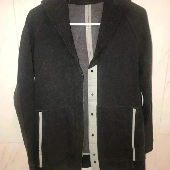 Lululemon Sweater - Picture 3 of 6